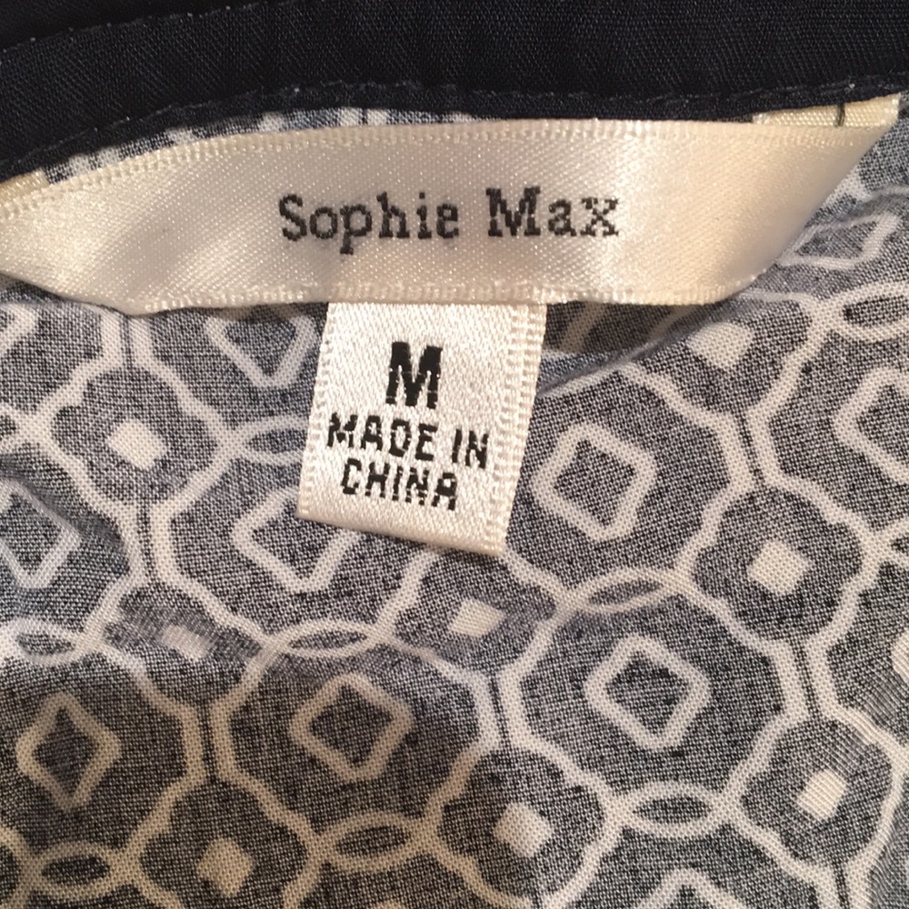 Navy and white top - Picture 2 of 5